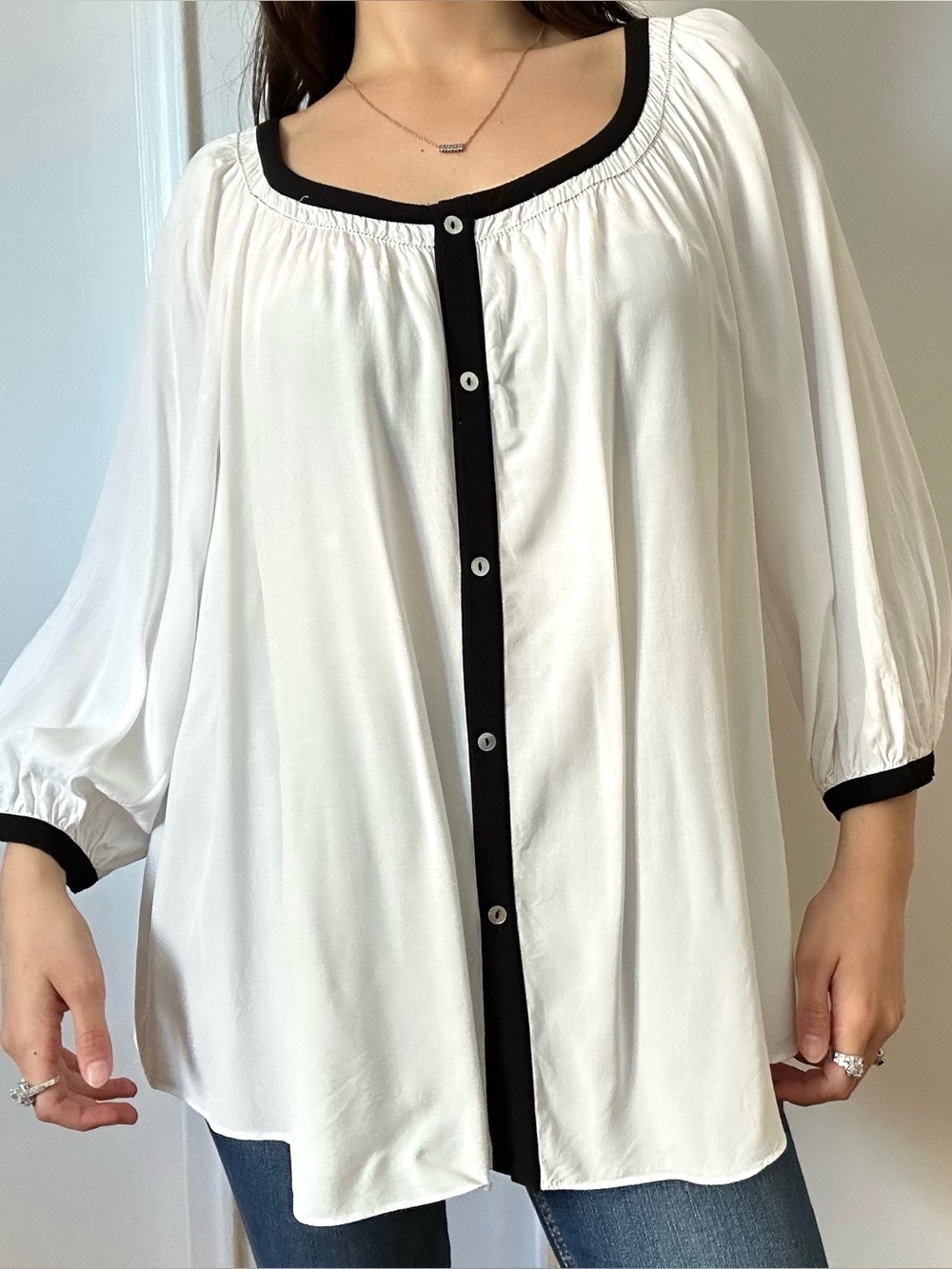 Max Studio White Blouse with Black Trim and Button Front Size XL
